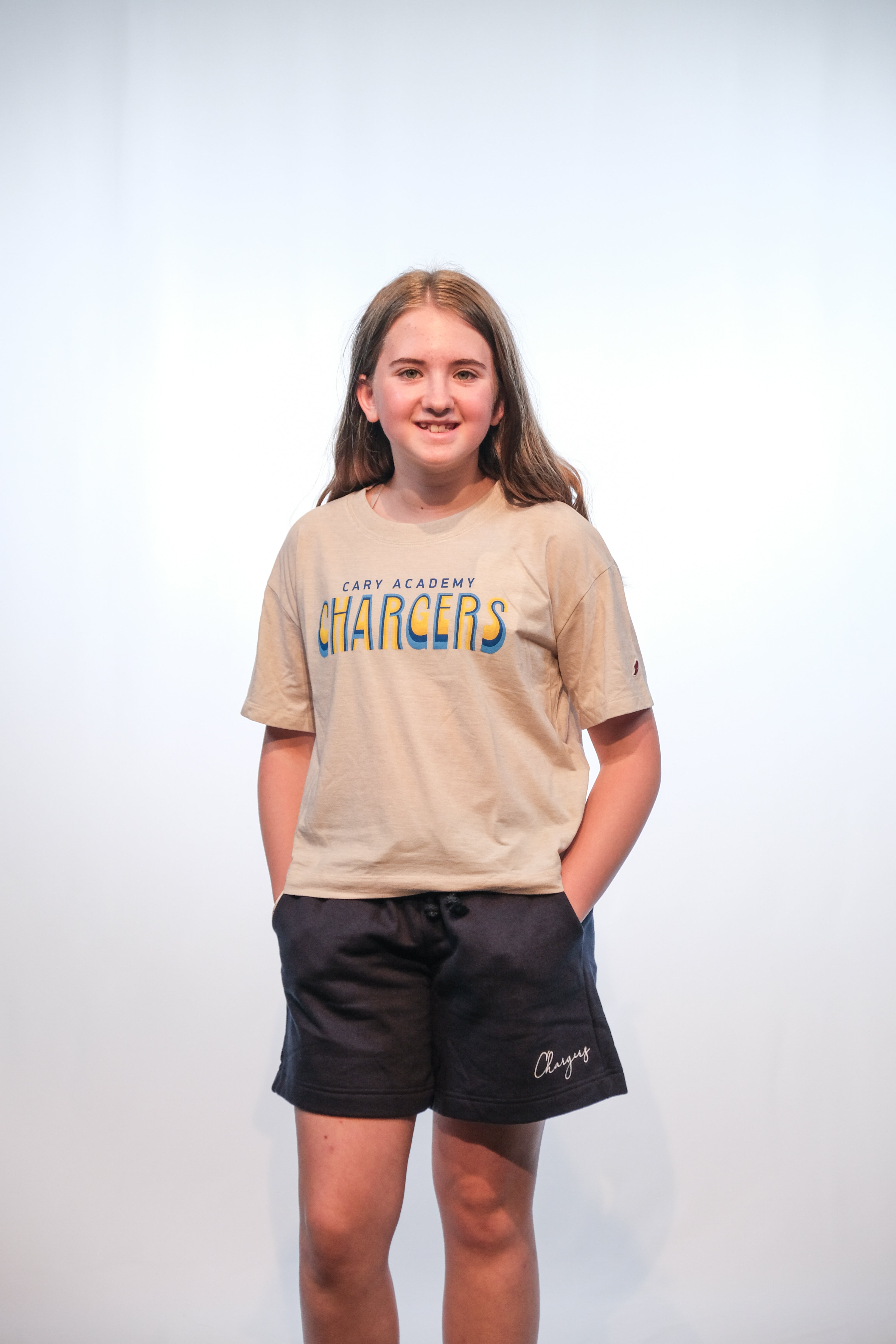 Cropped Charger T-Shirt
